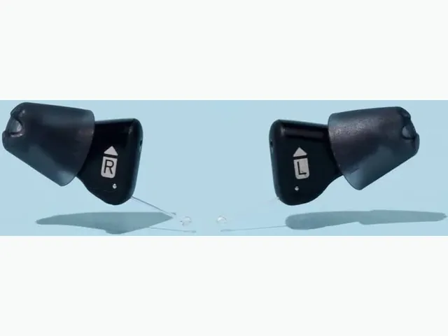 Completely-in-canal CIC hearing aid pair